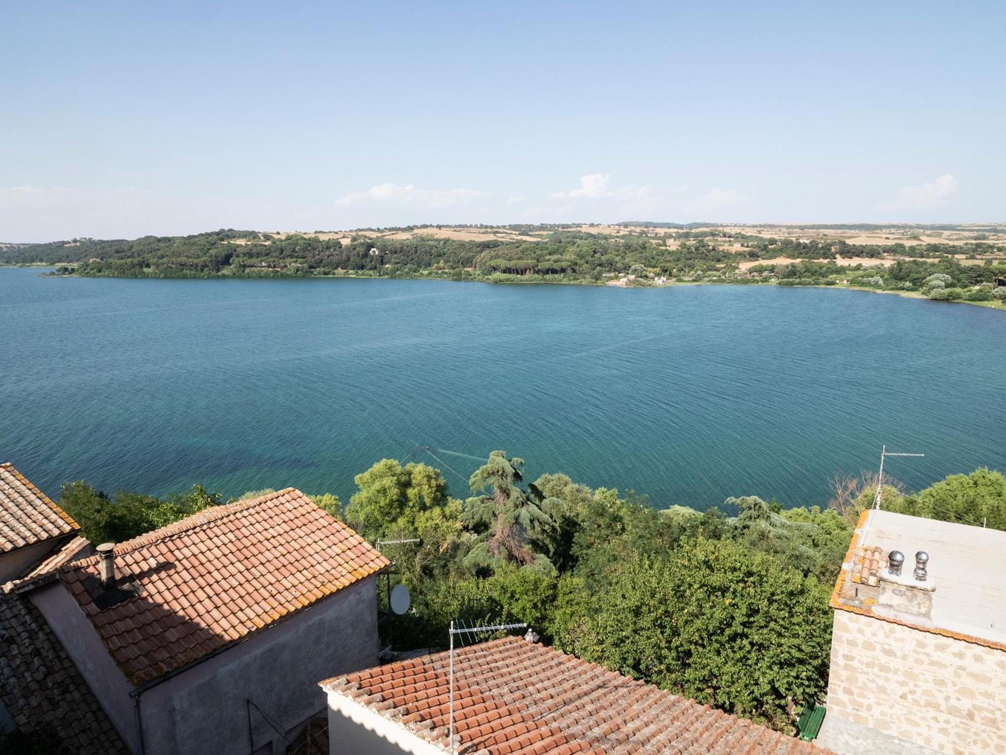 Eleganza In Centro Sul Lago - Anguillara Sabazia Apartment Exterior photo